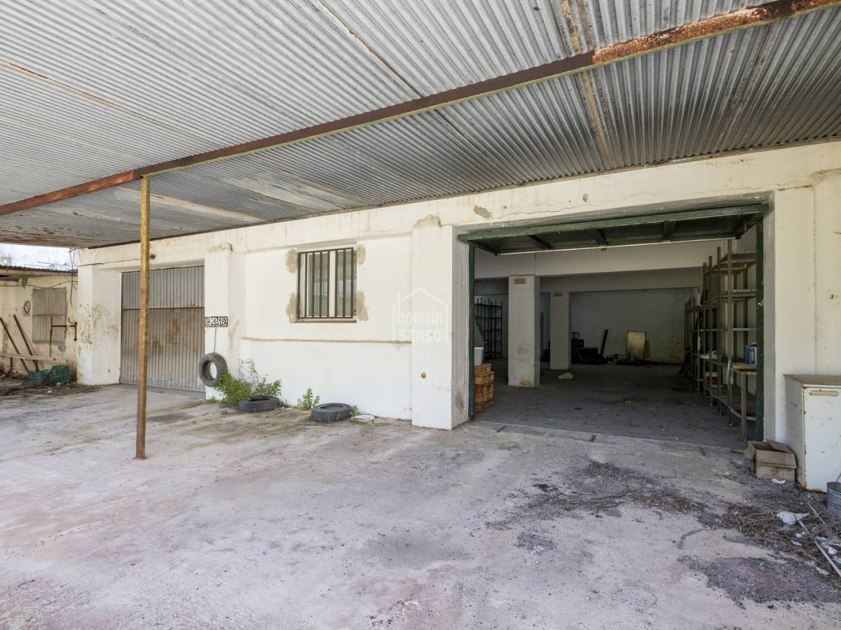 Gewerbeimmobilien in Mahon, Menorca, Spanien 230 m2 Nr. 89117
