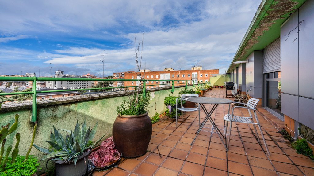 Kattohuoneisto Madrid, Espanja 3 makuuhuonetta, 149 m2 No. 91337