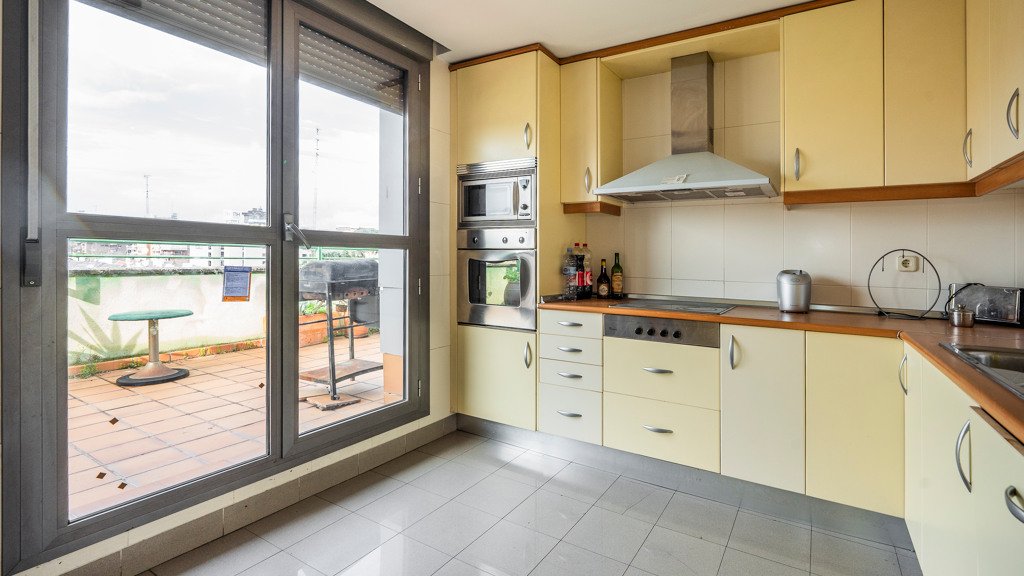 Kattohuoneisto Madrid, Espanja 3 makuuhuonetta, 149 m2 No. 91337