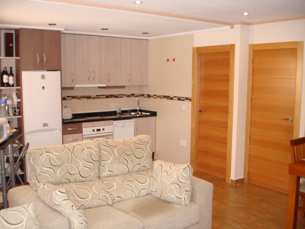Māja San Miguel de Salinas, Alicante, Spānijā 2 istabas, 178 m2 Nr. 95919
