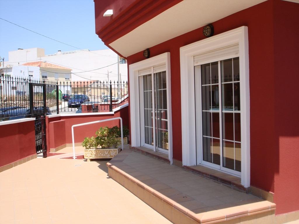 Māja San Miguel de Salinas, Alicante, Spānijā 2 istabas, 178 m2 Nr. 95919