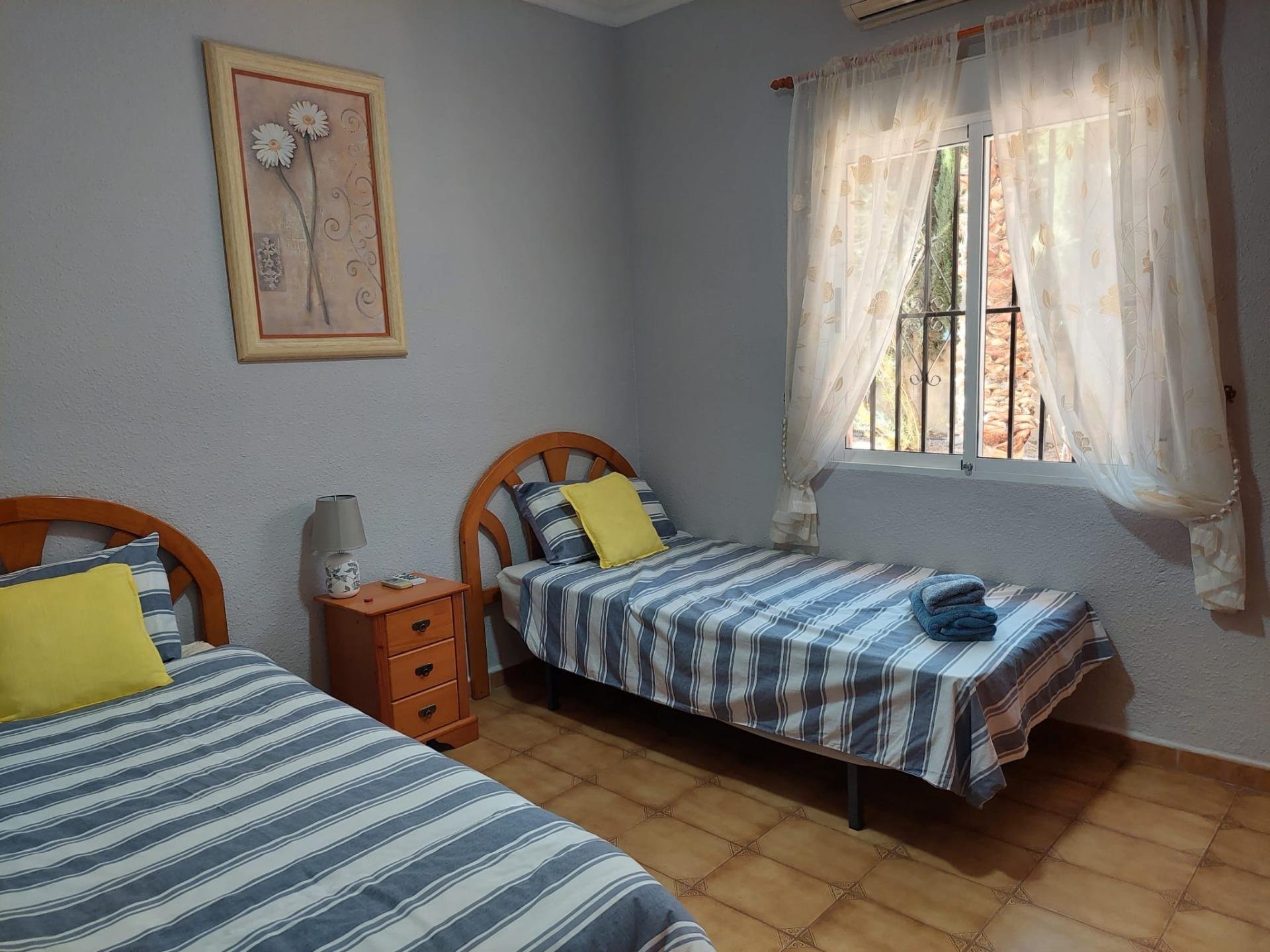 Villa in Algorfa, Alicante, Spain 5 bedrooms, 286 sq.m. No. 95918