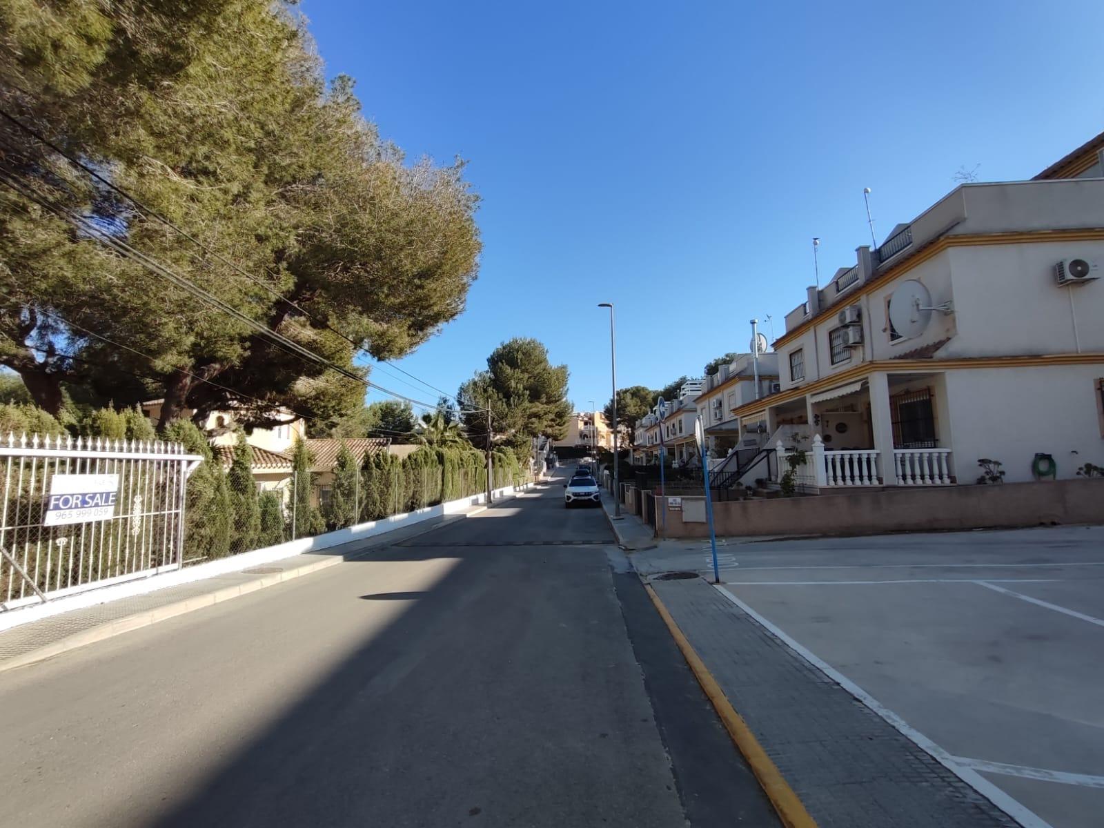 Villa in Algorfa, Alicante, Spain 5 bedrooms, 286 sq.m. No. 95918