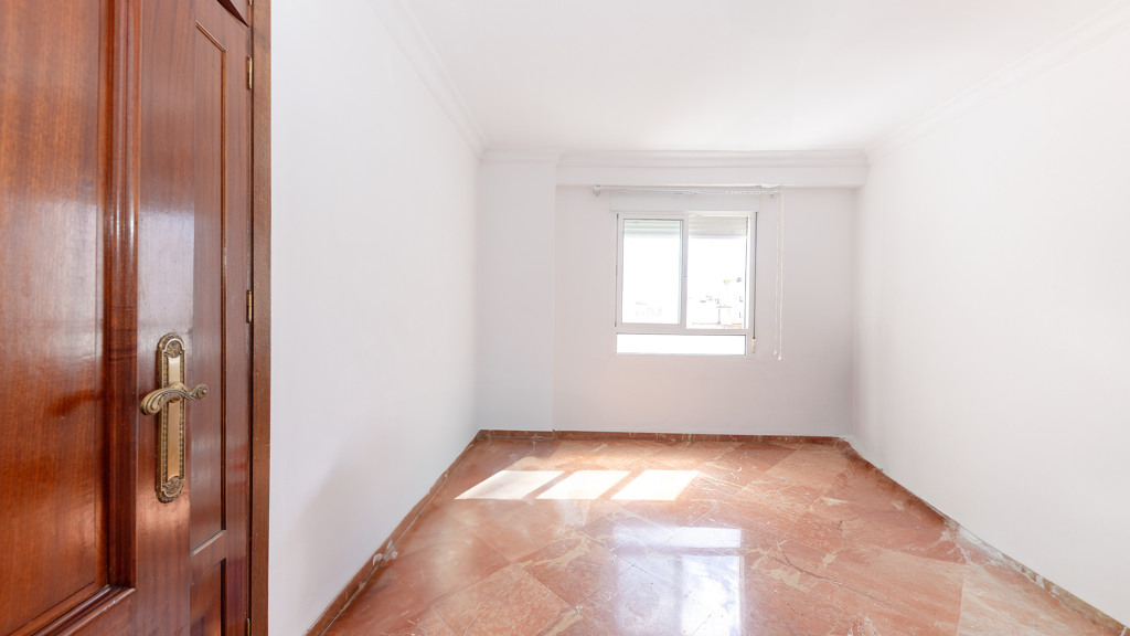 Apartamento en Sevilla, España 5 dormitorios, 154 m2 No. 98996