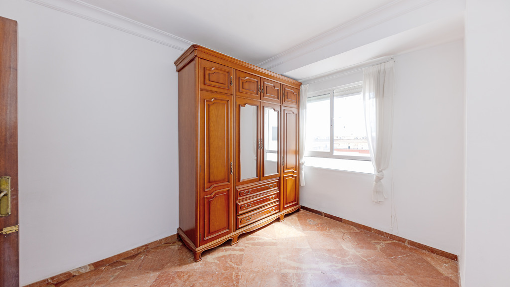 Apartamento en Sevilla, España 5 dormitorios, 154 m2 No. 98996