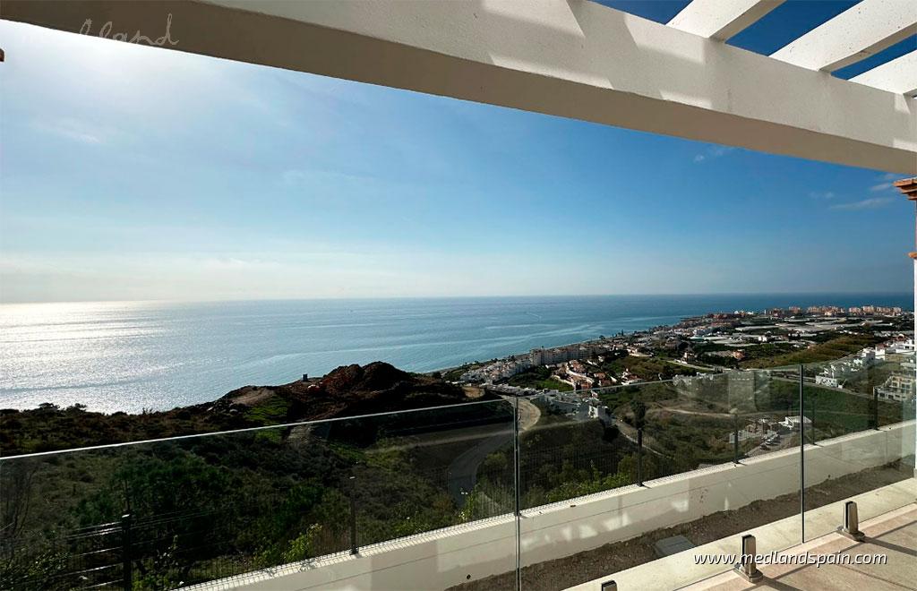 Villetta a schiera a Torrox, Malaga, Spagna 2 camere da letto, 137.9 mq. N° 108752