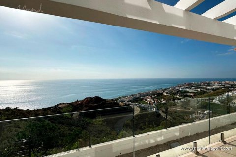 Kaupunkipientalo Torrox, Malaga, Espanja 2 makuuhuonetta, 137.9 m2 No. 108752