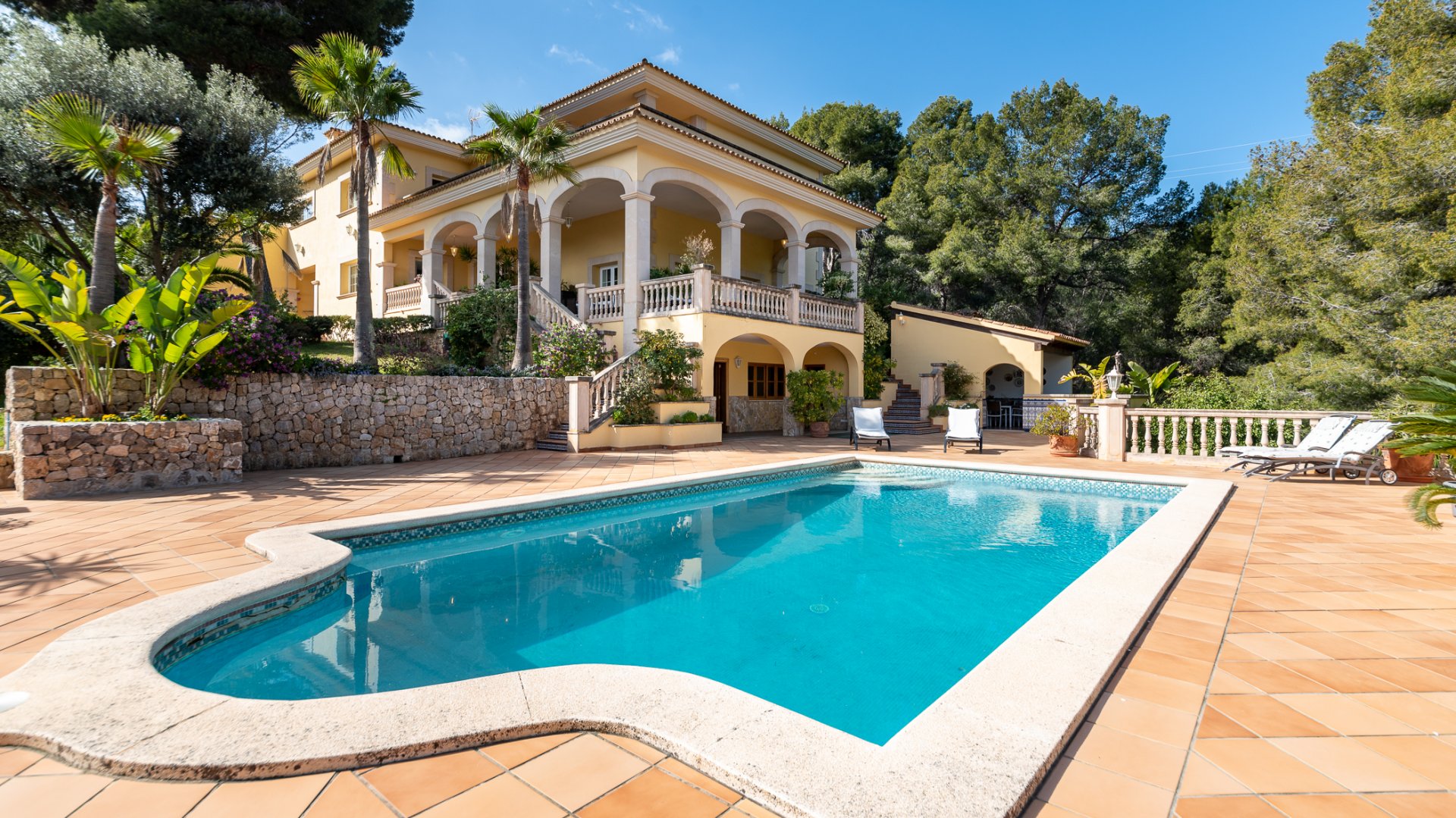 Villa a Bendinat, Mallorca, Spagna 7 camere da letto, 911 mq. N° 82690