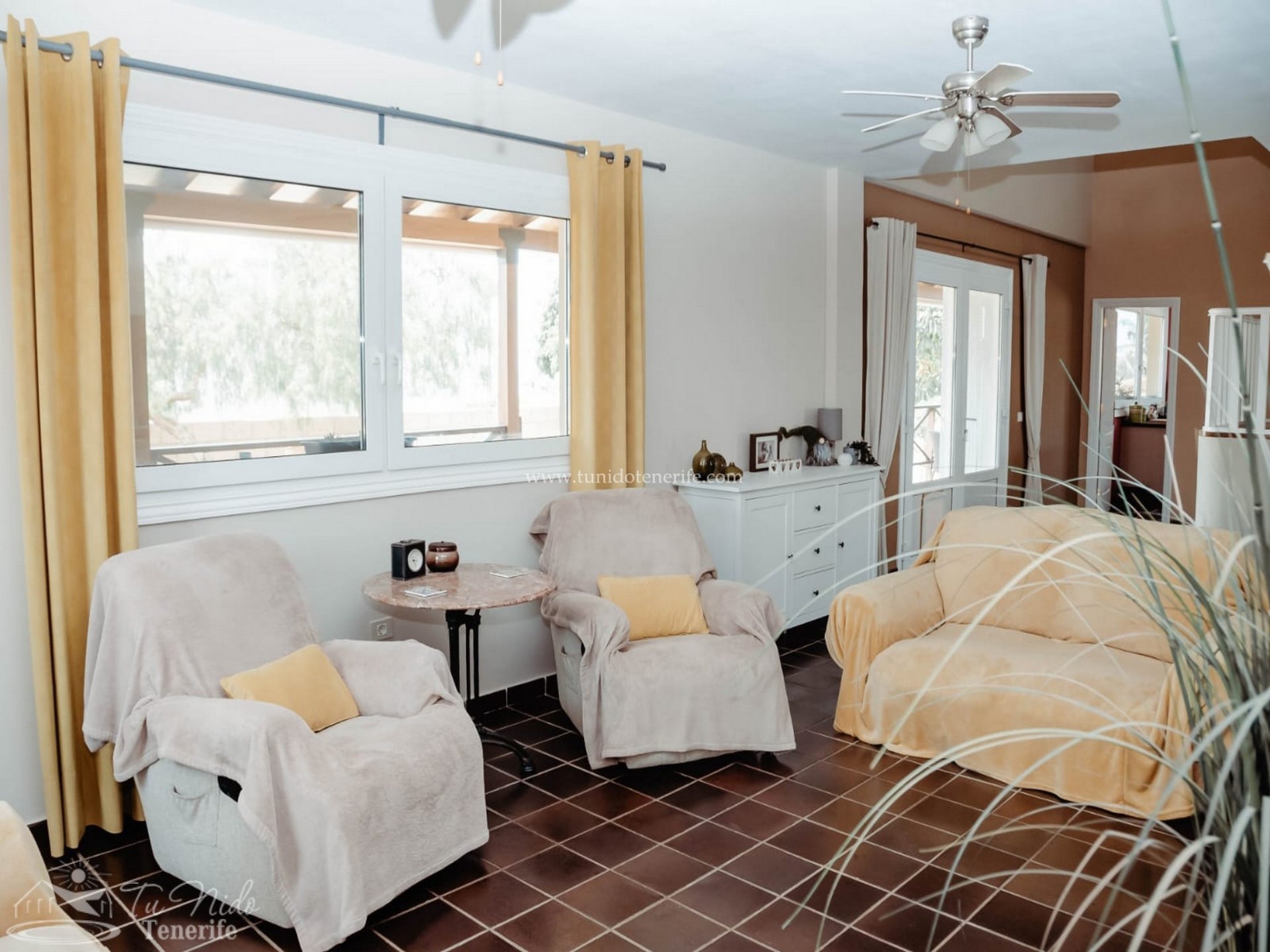 Villa en La Orotava, Tenerife, España 4 dormitorios, 350 m2 No. 82689