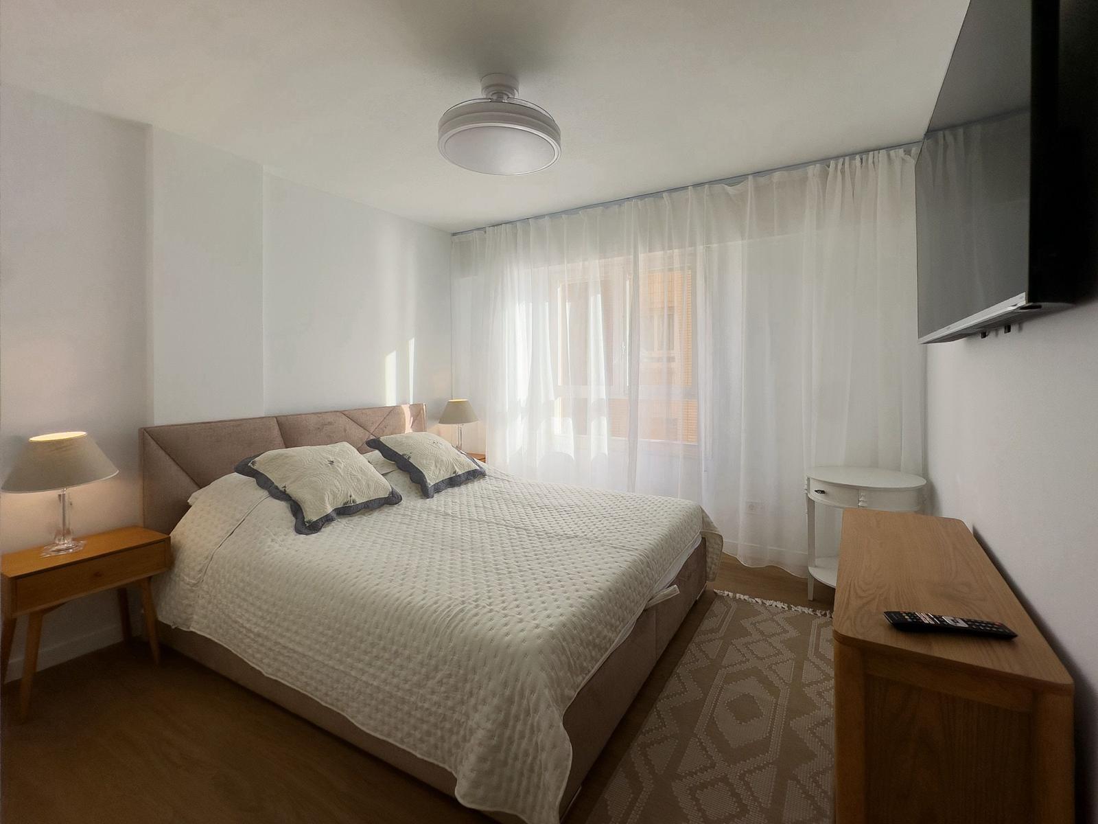 Lägenhet i Torrevieja, Alicante, Spanien 4 sovrum, 120 kvm. Nr. 115087