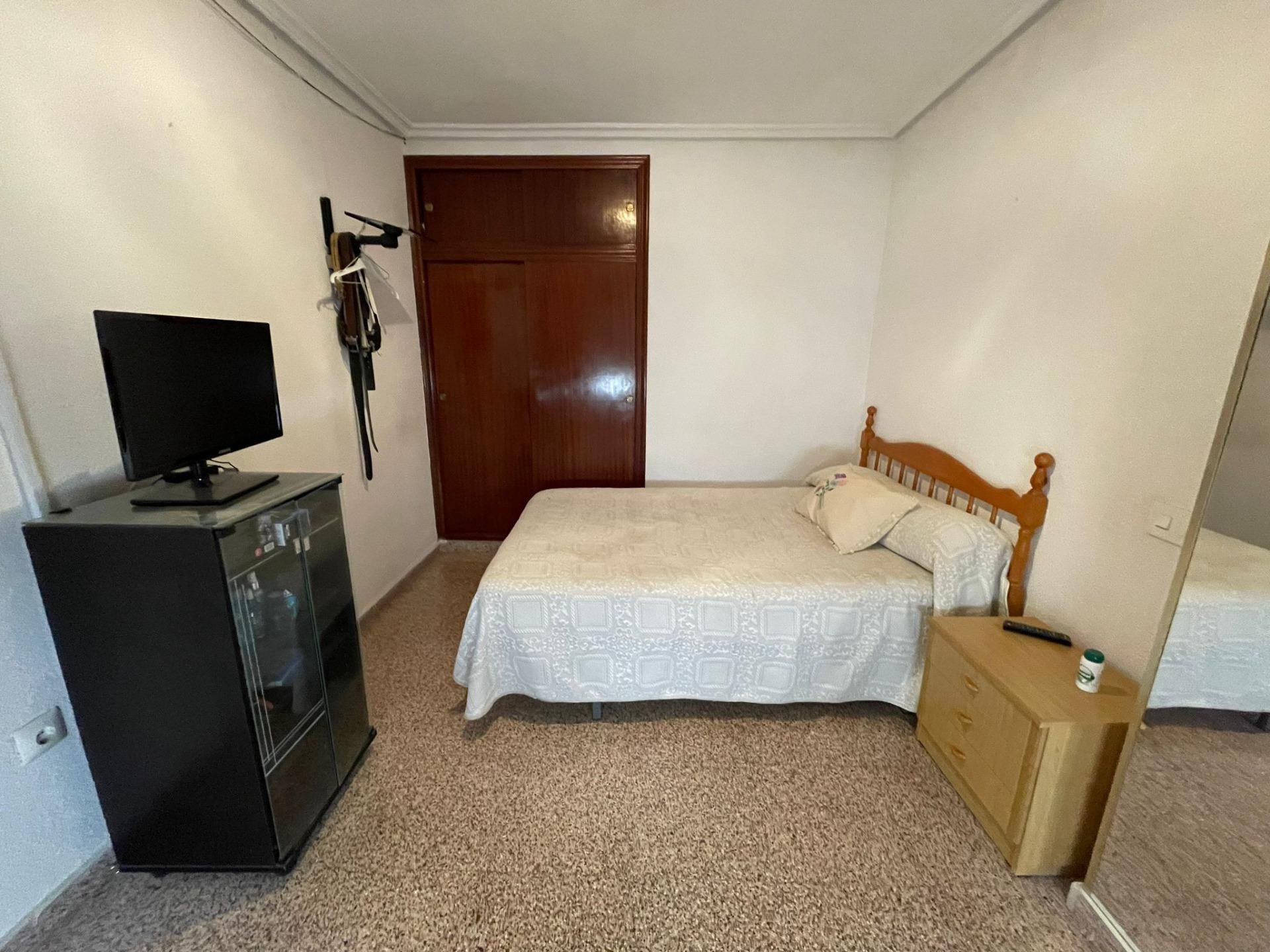 Duplex a Guardamar del Segura, Alicante, Spagna 5 camere da letto, 358 mq. N° 89146