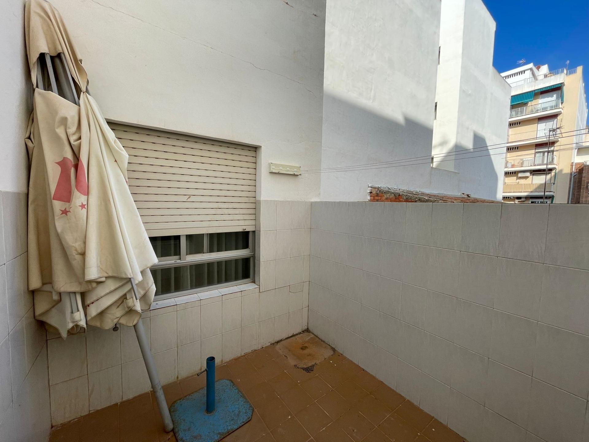 Duplex a Guardamar del Segura, Alicante, Spagna 5 camere da letto, 358 mq. N° 89146