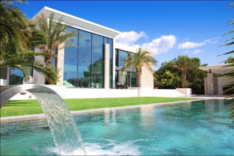 Villa in Santa Ponsa, Mallorca, Spanien 4 Schlafzimmer, 1.05 m2 Nr. 103770