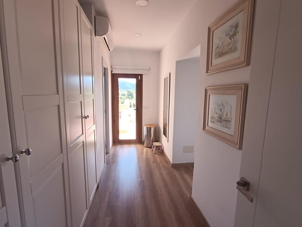 Villa en Es Capdella, Mallorca, España 4 dormitorios, 439 m2 No. 103775