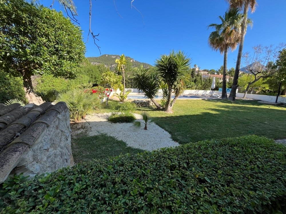 Villa en Es Capdella, Mallorca, España 4 dormitorios, 439 m2 No. 103775