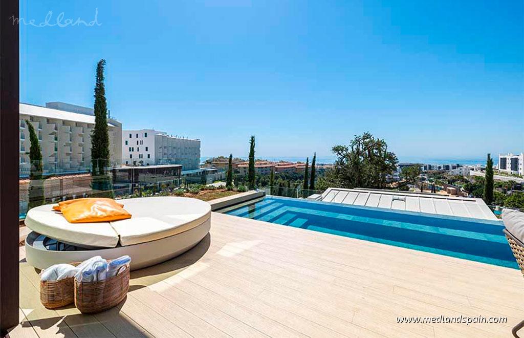 Villa Fuengirola, Malaga, Spānijā 4 istabas, 625.21 m2 Nr. 104825