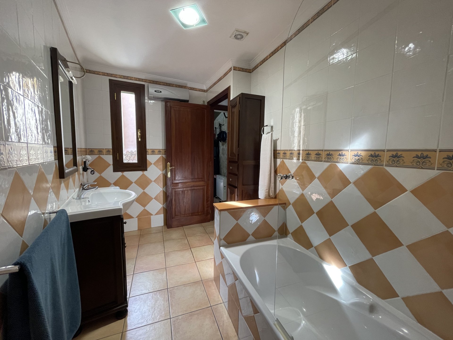 Таунхаус в Сольер, Майорка, Испания 4 спальни, 230м2 №82390