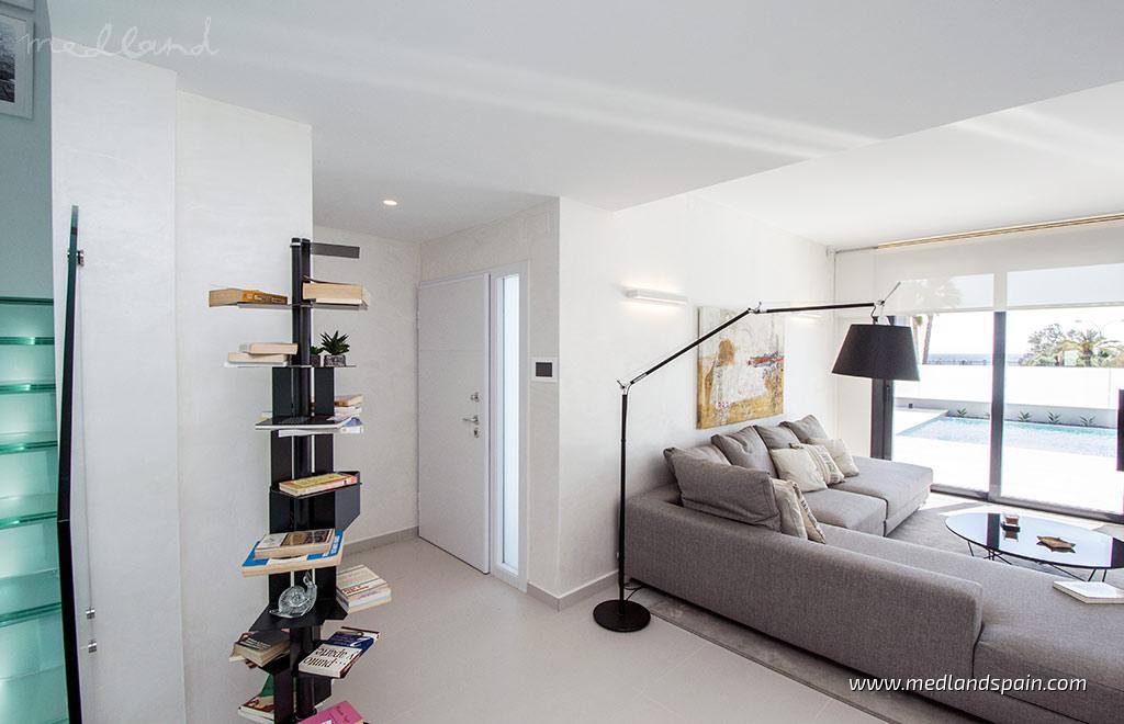 Villa in Campoamor, Alicante, Spain 4 bedrooms, 196 sq.m. No. 9720