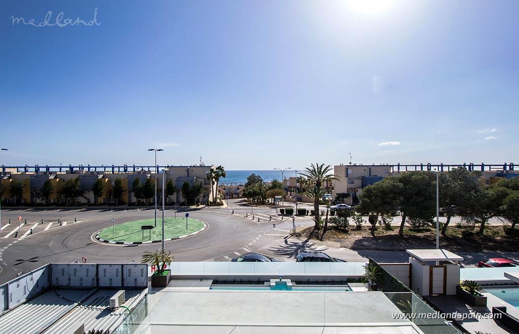 Villa in Campoamor, Alicante, Spain 4 bedrooms, 196 sq.m. No. 9720
