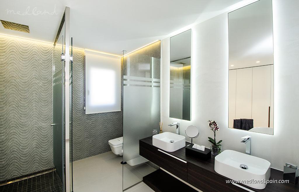 Villa in Campoamor, Alicante, Spain 4 bedrooms, 196 sq.m. No. 9720