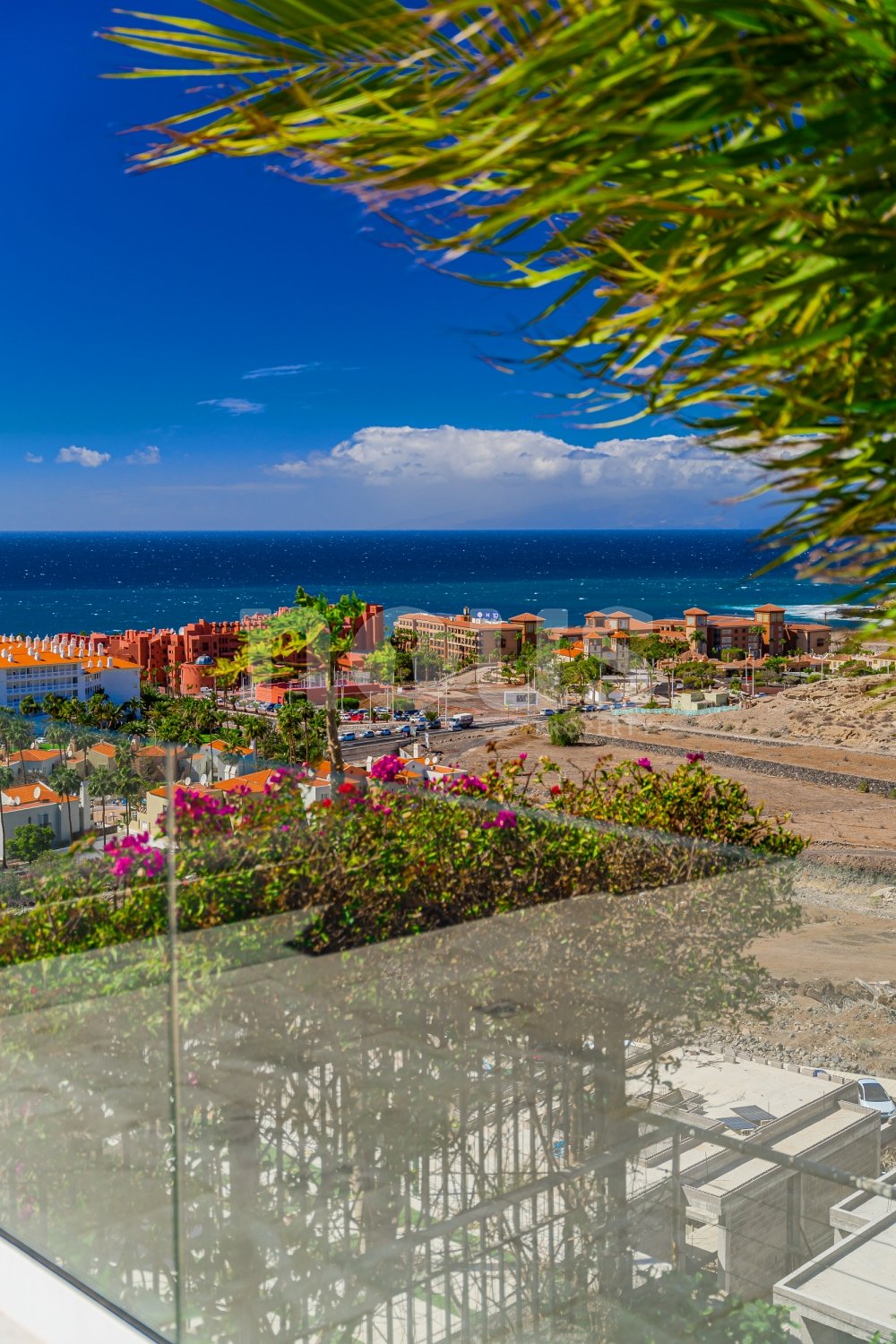 Villa in Adeje, Tenerife, Spain 5 bedrooms, 198 sq.m. No. 109843