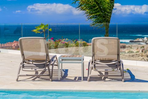 Villa in Adeje, Tenerife, Spanien 5 Schlafzimmer, 198 m2 Nr. 109843