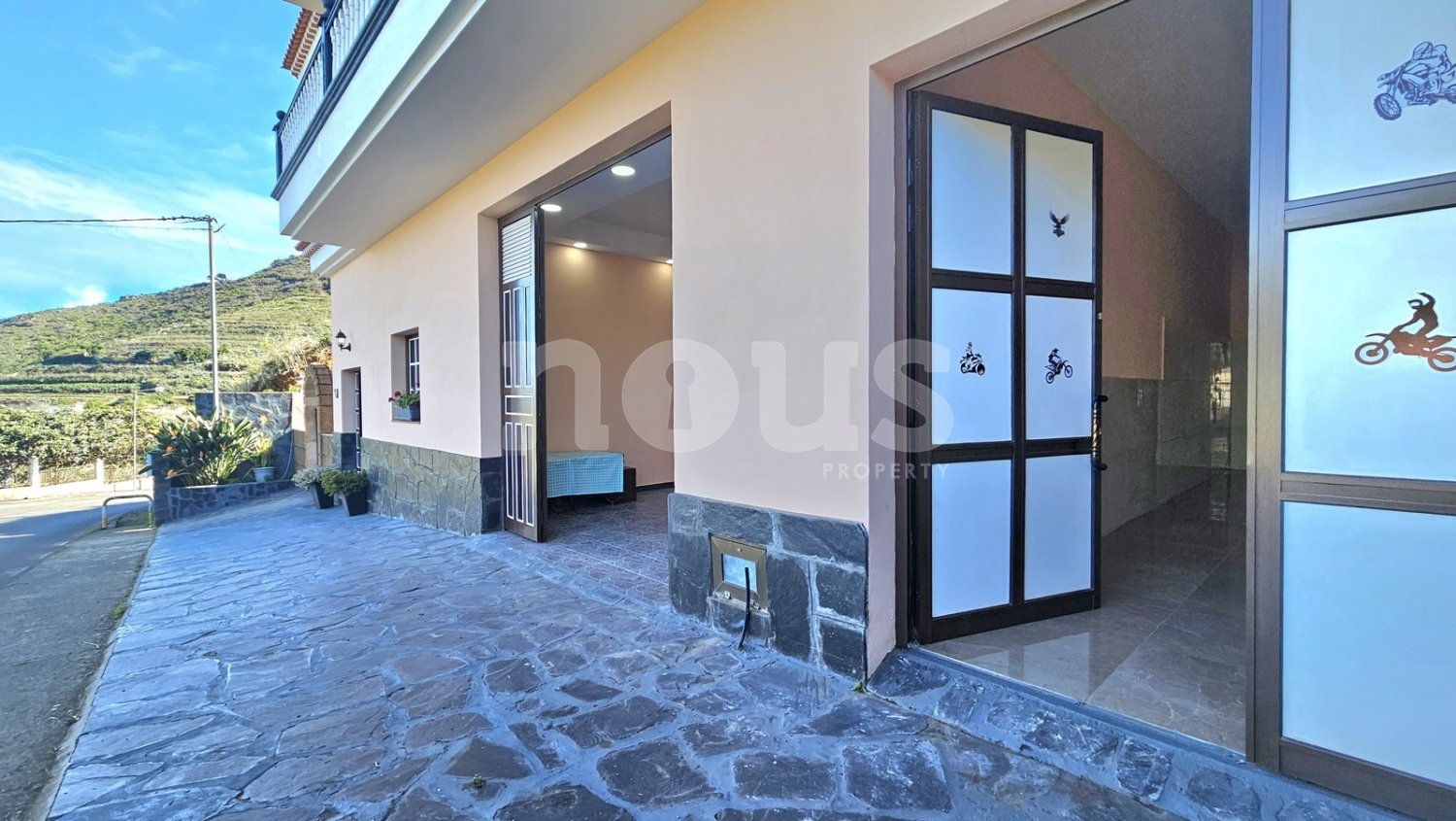 Māja Tenerife, Spānijā 8 istabas, 335 m2 Nr. 109845