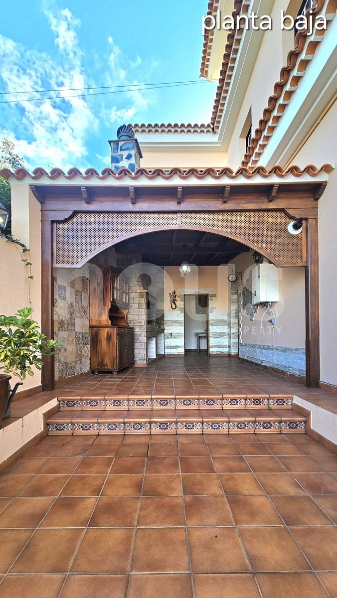 Māja Tenerife, Spānijā 8 istabas, 335 m2 Nr. 109845