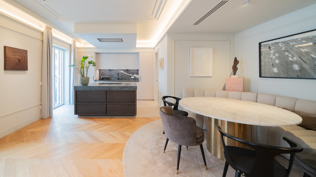 Apartment à Madrid, Espagne 3 chambres, 133 m2 No. 107944