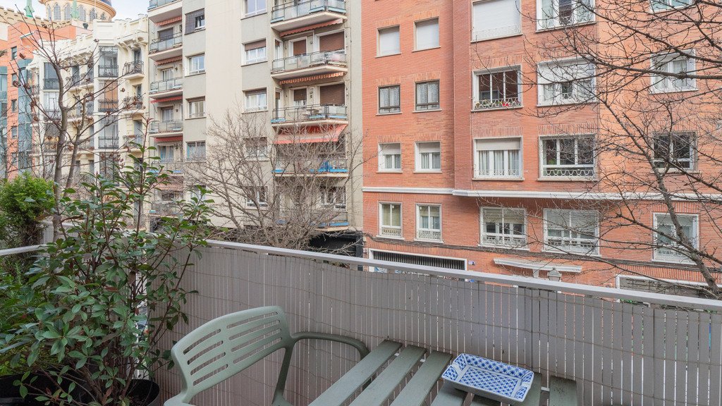 Apartment à Madrid, Espagne 3 chambres, 133 m2 No. 107944