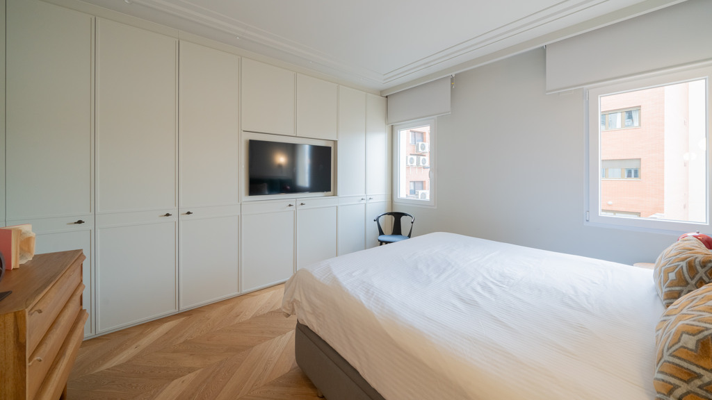 Apartment à Madrid, Espagne 3 chambres, 133 m2 No. 107944