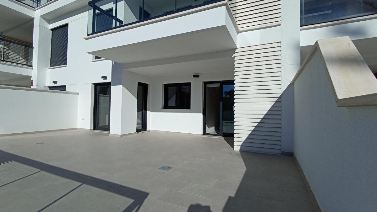 Квартира в Пилар де ла Орадада, Аликанте, Испания 2 спальни, 81м2 №96629