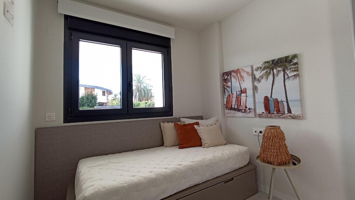 Квартира в Пилар де ла Орадада, Аликанте, Испания 2 спальни, 81м2 №96629
