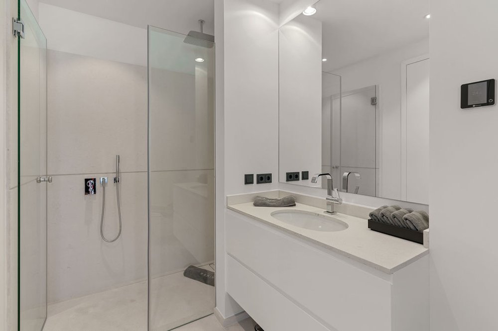 Huvila Port D'andratx, Mallorca, Espanja 6 makuuhuonetta, 691 m2 No. 103828