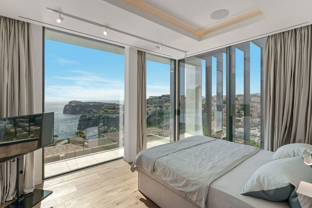 Huvila Port D'andratx, Mallorca, Espanja 6 makuuhuonetta, 691 m2 No. 103828