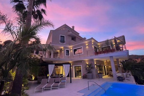Villa en Marbella, Málaga, España 8 dormitorios, 539 m2 No. 106307