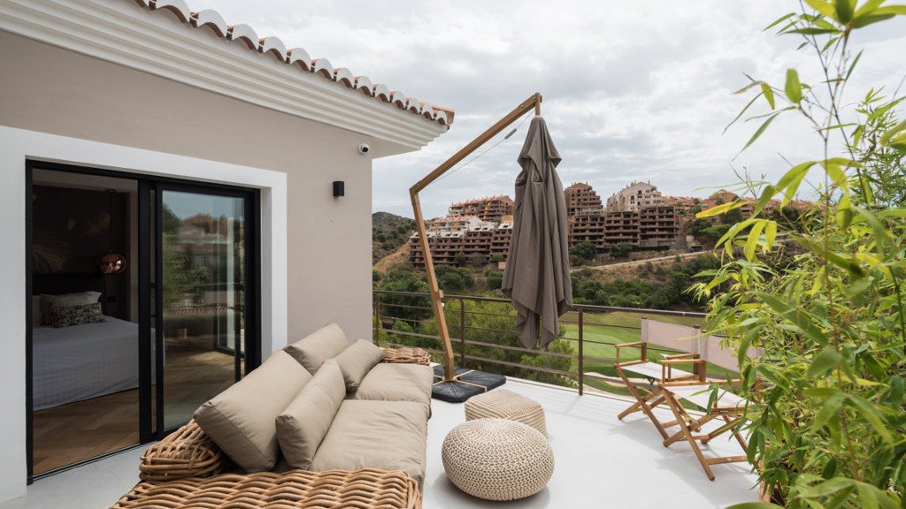Villa a Marbella, Malaga, Spagna 8 camere da letto, 539 mq. N° 106307