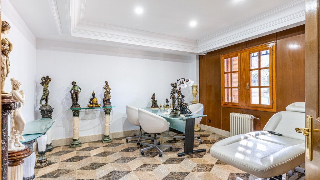 Villa in Villanueva de la Canada, Madrid, Spanien 8 Schlafzimmer, 660 m2 Nr. 107532