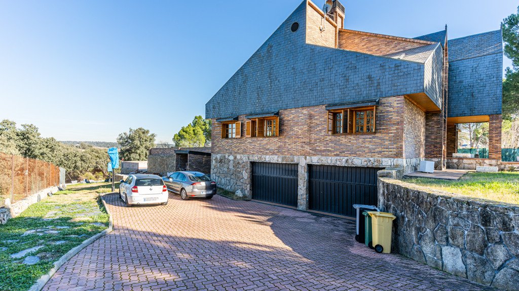 Villa in Villanueva de la Canada, Madrid, Spanien 8 Schlafzimmer, 660 m2 Nr. 107532