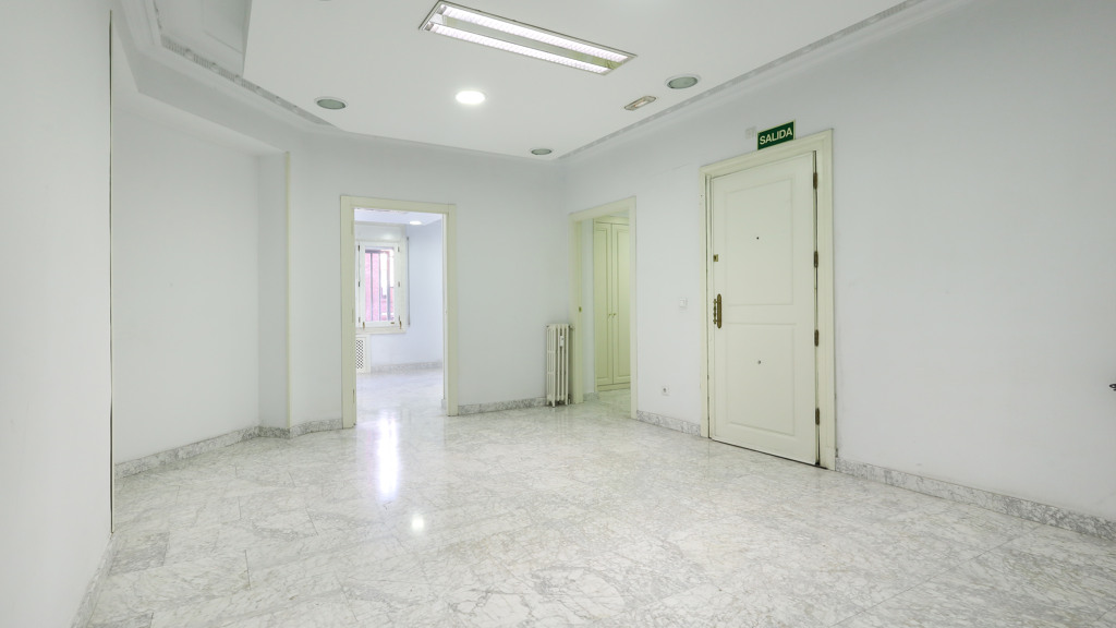 Apartment à Madrid, Espagne 10 chambres, 581 m2 No. 107631