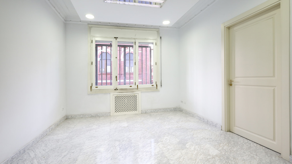 Apartment à Madrid, Espagne 10 chambres, 581 m2 No. 107631
