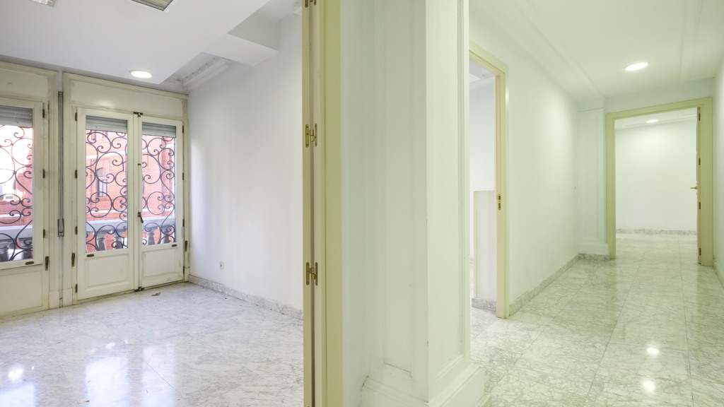 Apartment à Madrid, Espagne 10 chambres, 581 m2 No. 107631