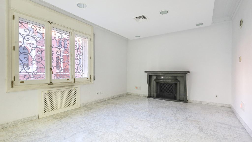 Apartment à Madrid, Espagne 10 chambres, 581 m2 No. 107631
