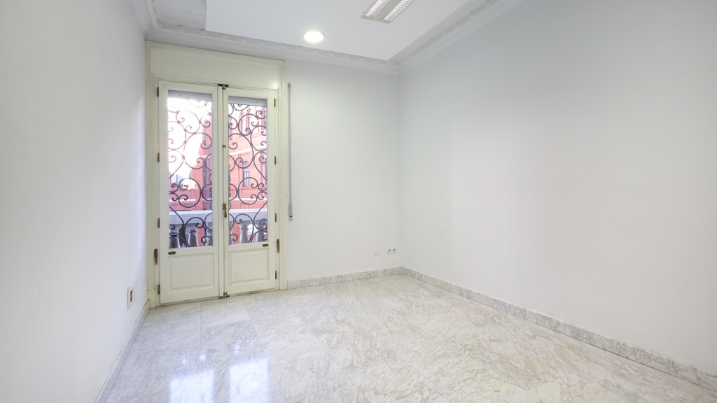 Apartment à Madrid, Espagne 10 chambres, 581 m2 No. 107631