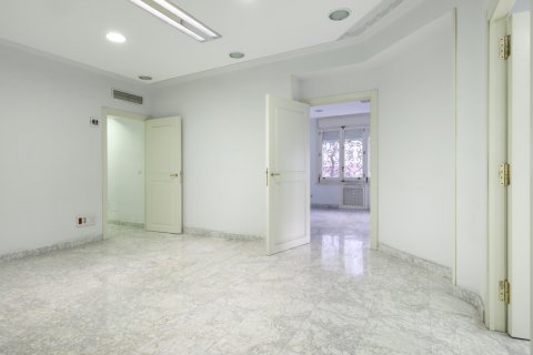 Dzīvoklis Madrid, Spānijā 10 istabas, 581 m2 Nr. 107631