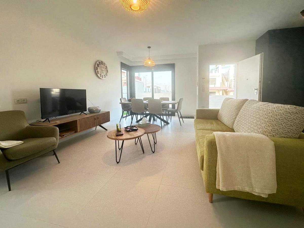 Apartment à San Miguel de Salinas, Alicante, Espagne 3 chambres, 94 m2 No. 112901