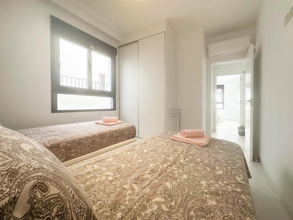 Apartment à San Miguel de Salinas, Alicante, Espagne 3 chambres, 94 m2 No. 112901