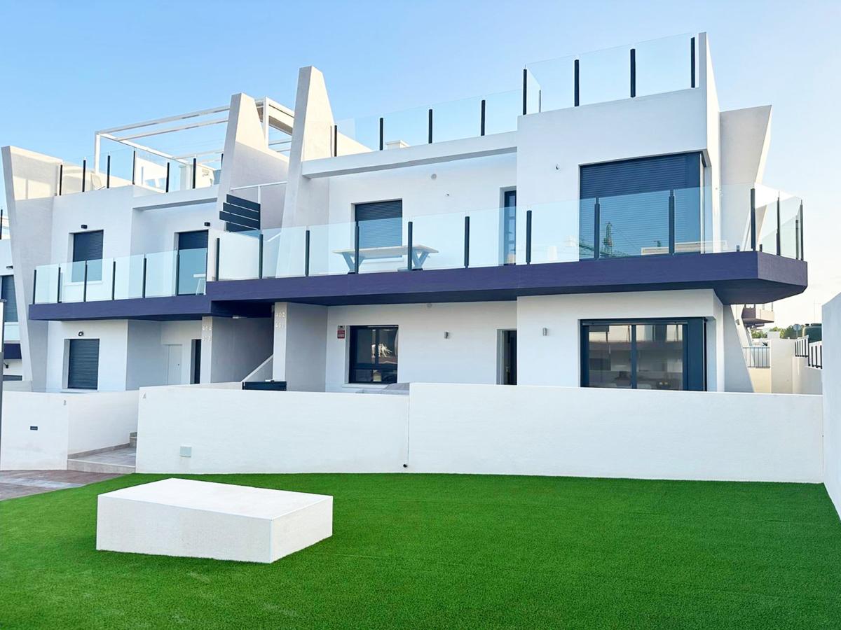 Apartment à San Miguel de Salinas, Alicante, Espagne 3 chambres, 94 m2 No. 112901