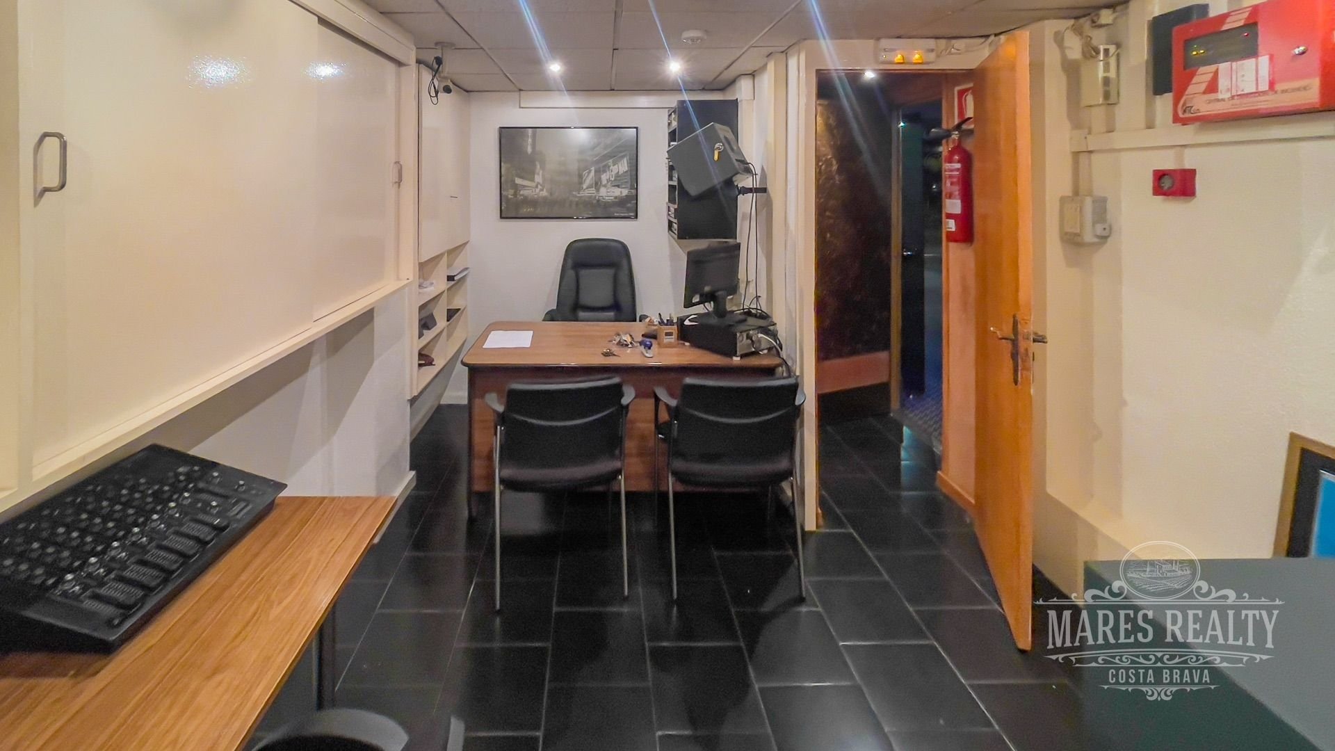 Commercial property à Lloret de Mar, Girona, Espagne 1100 m2 No. 91156