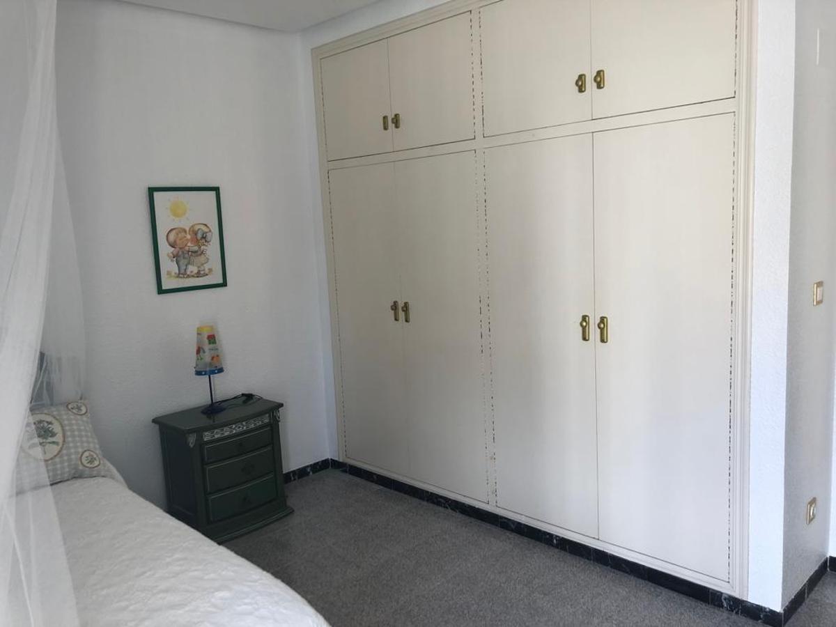 House à Santa Pola, Alicante, Espagne 3 chambres, 98 m2 No. 97054